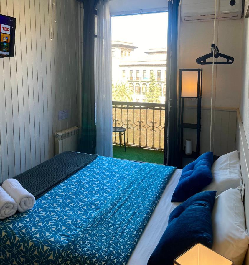 Double or Twin Room with Private Bathroom,1536102550:JPEG